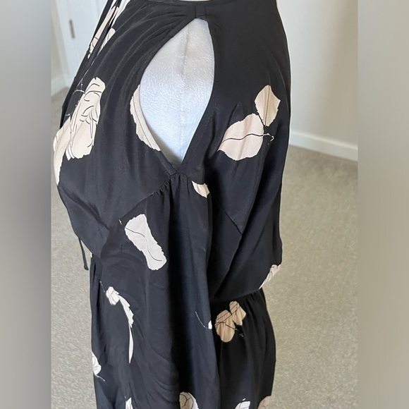 NWOT All Saints Black with Cream Lavete Rodin Smocked Floral Silk Dress Size S - Picture 8 of 11